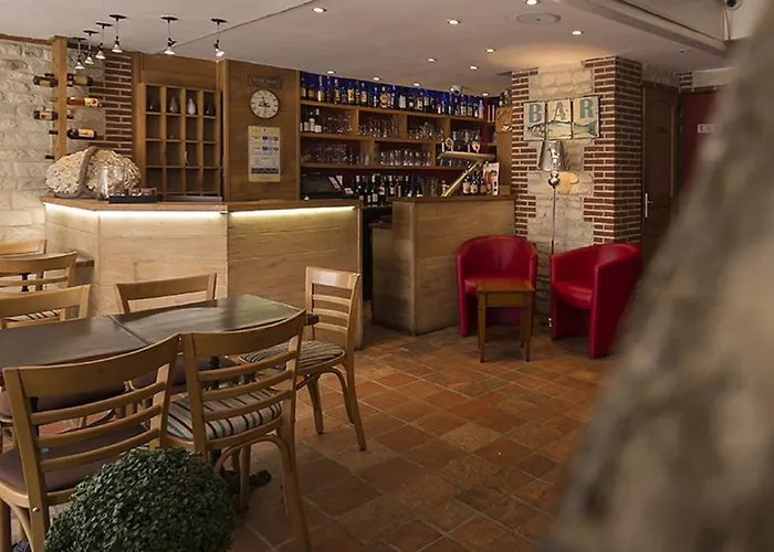 Отель Entre Terre Et Онфлёр