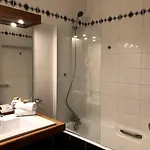 Hotel Entre Terre Et 3*