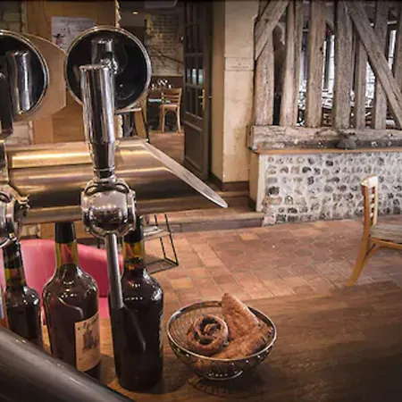 Отель Entre Terre Et Онфлёр