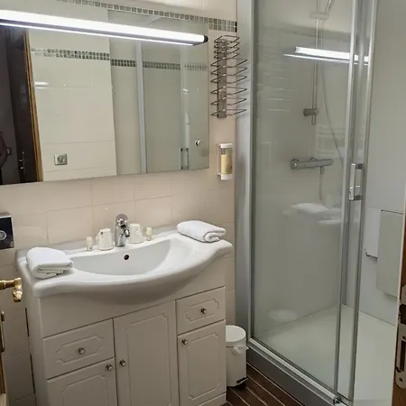Otel Entre Terre Et Honfleur