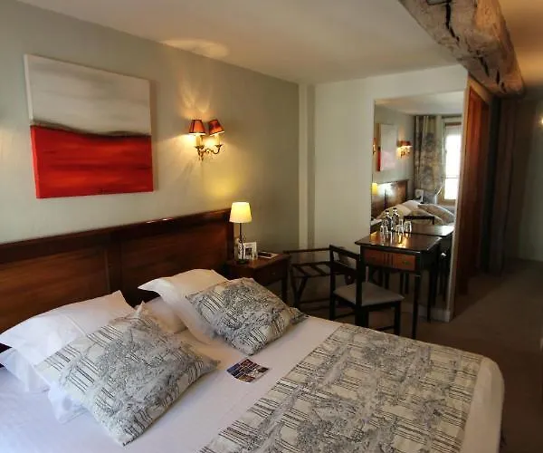 Entre Terre Et Hotel 3*