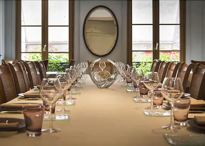 Entre Terre Et Hotel 3*