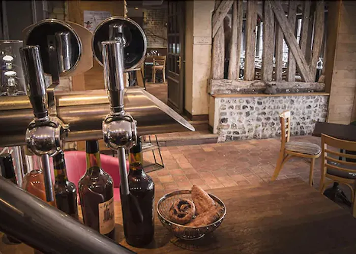 Hotel Entre Terre Et Honfleur