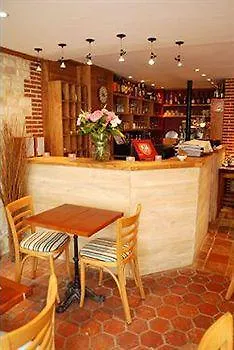 ホテル アントル テール エ メール オンフルール